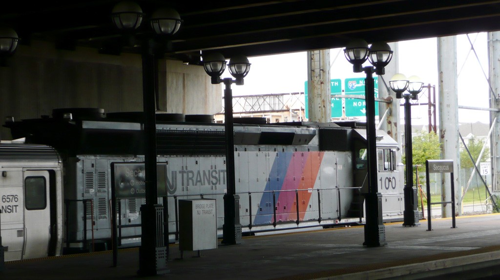 Seacacus Station. 2009