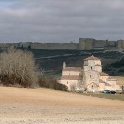 Ermita Nuestra Señora de la Anunciada y Muralla de Urueña