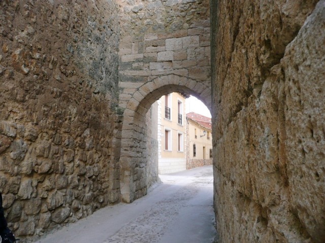 Puerta de entrada a Urueña