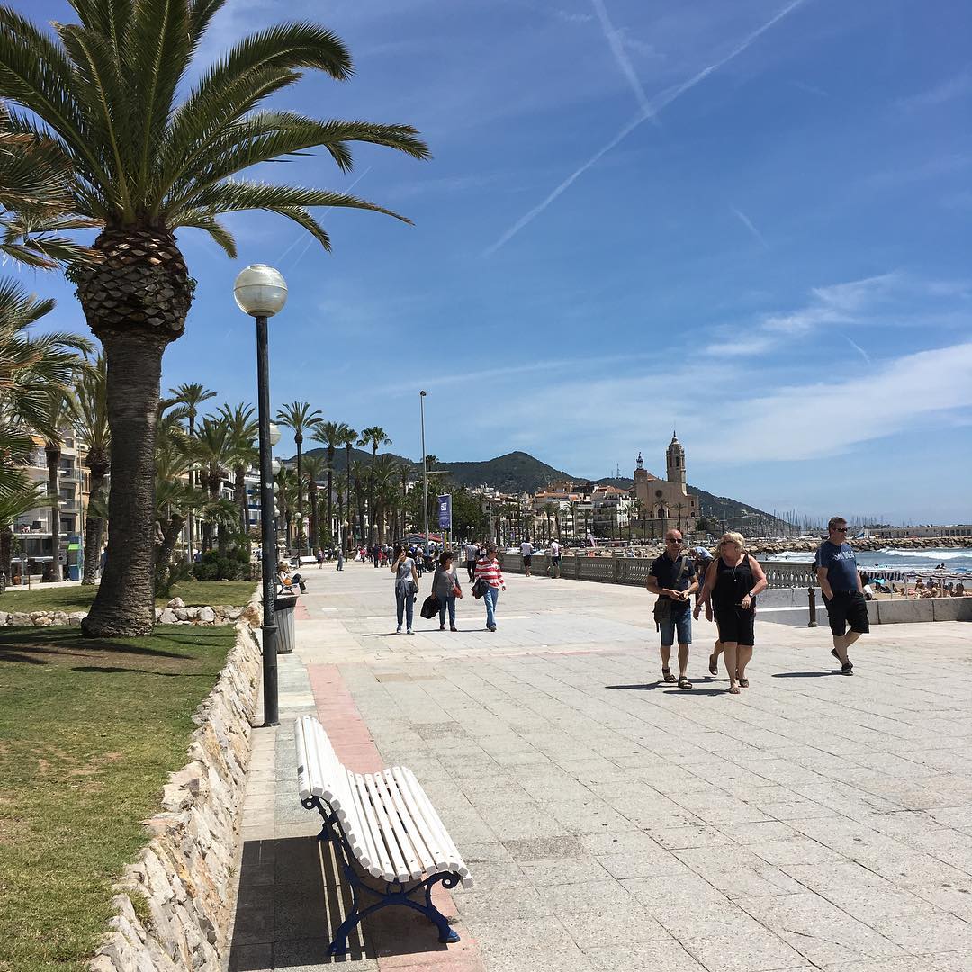 Mediterráneo, sol en Sitges