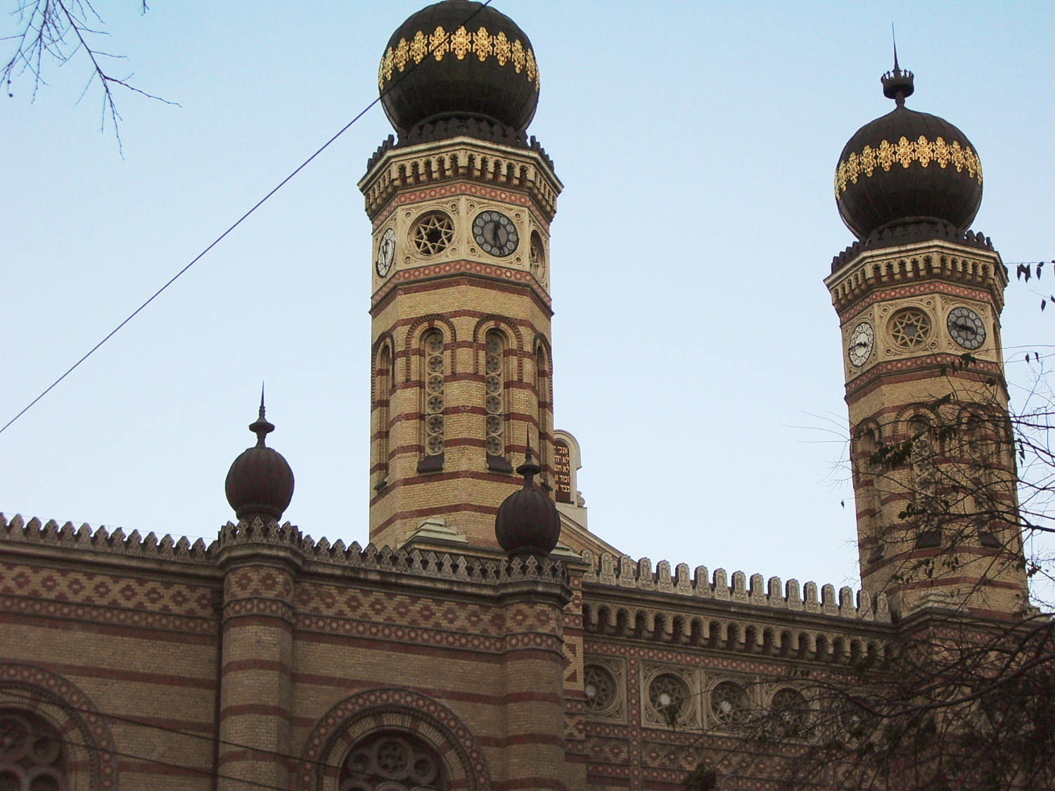 Budapest. 2004